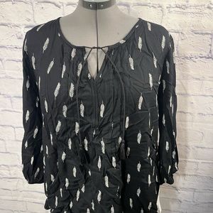 NWT Sonoma Black and white XXL Top